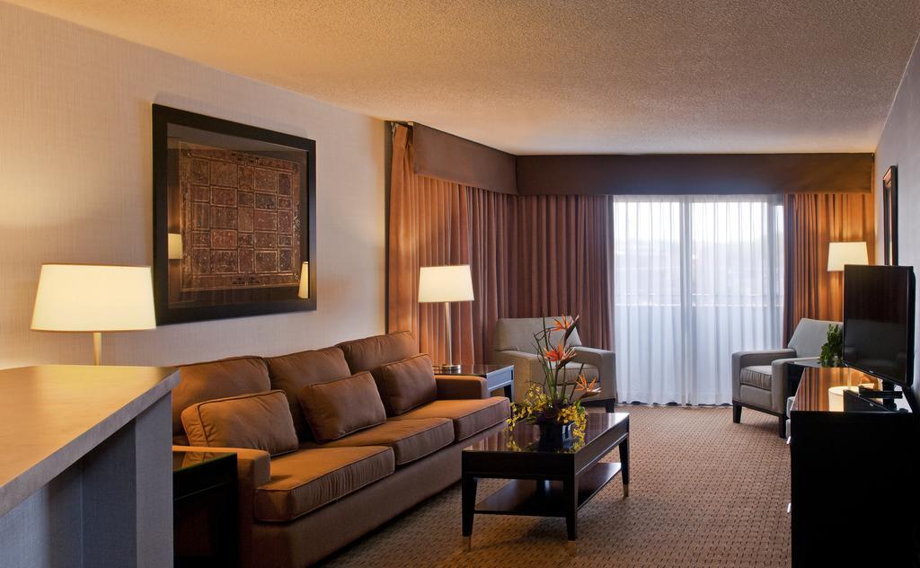 Wyndham Albuquerque Hotel & Conference Center Extérieur photo